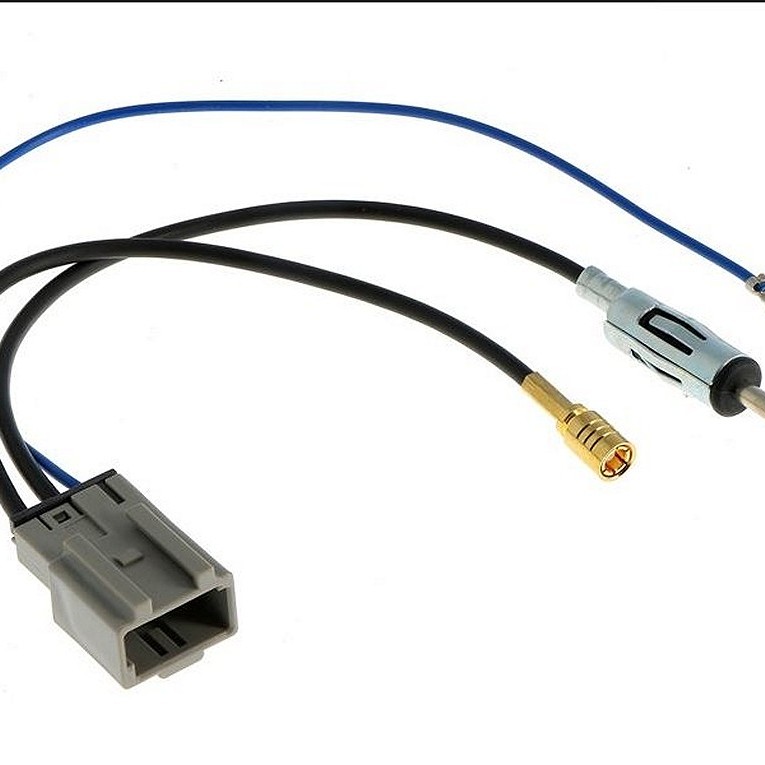 Antennenadapter ISUZU D-MAX ab 2020 AM, FM, DAB+