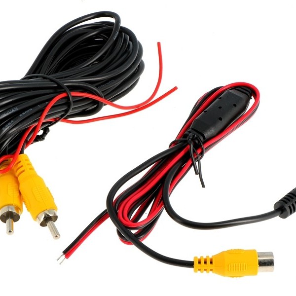 Rückfahrkamera ISUZU D-MAX ab Bj. 2020 mit Halterung und Kabeln