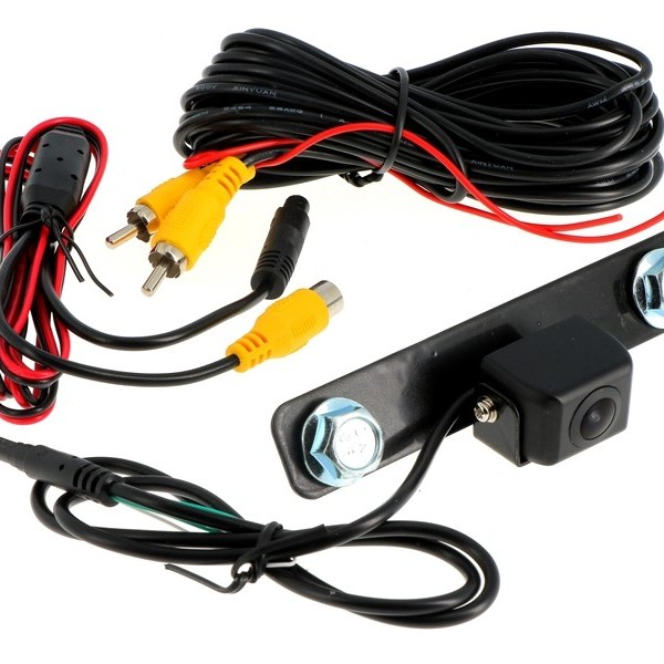 Rückfahrkamera ISUZU D-MAX ab Bj. 2020 mit Halterung und Kabeln