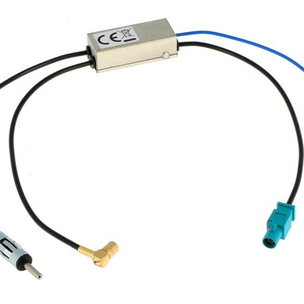 Antennensplitter AM/FM/DAB+ mit FAKRA (M) auf DIN (M) SMB(F) Stromversorgung