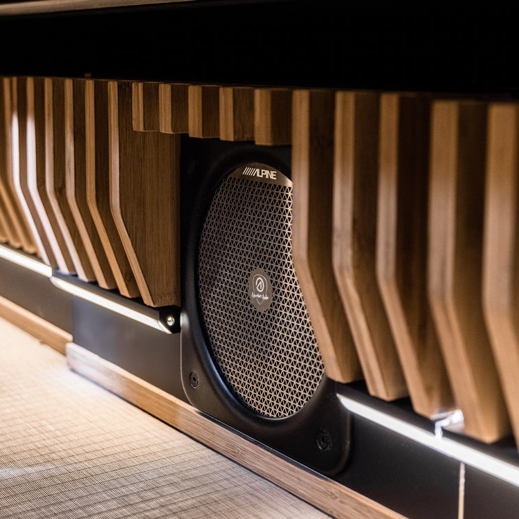 Alpine SWC-D84L Cabin Subwoofer 8 / 20 cm