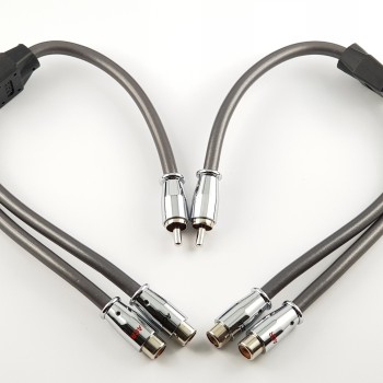 ACR HKAB07YF Y-Adapterkabel zum Verteilen von Audiosignalen