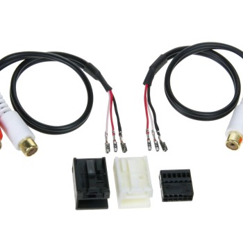 AUX IN Adapter > Quadlock