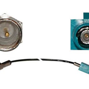 Fakra Z Codierung (universal) M (männlich) mit RG174 Kabel an FME/M