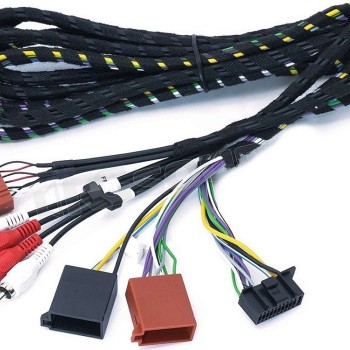 Kenwood CAW-CM1804 Plug - Play Mini Verstärker KAC-M1804 mit KFZ spezifischen