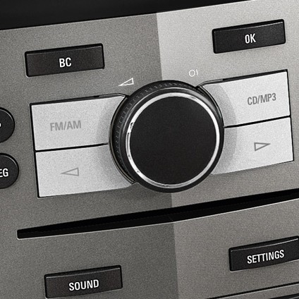 AUX-Adapter 3,5mm Klinke für Opel Radio CD30 MP3, CDC40, DC70 NAVI & DVD90 NAVI