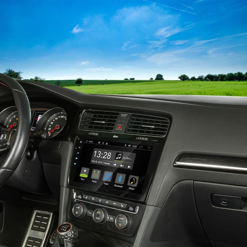 Radical R-C10VW2 Fahrzeugspezifischer Infotainer für VW Golf 7