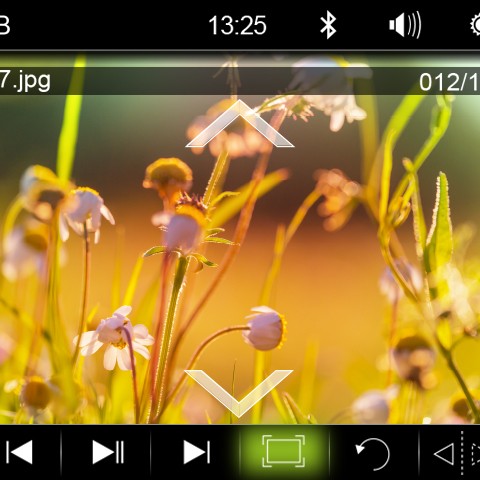 Radical R-D210 2-Din DAB+ Moniceiver kapazitiven 15,7cm Touchscreen