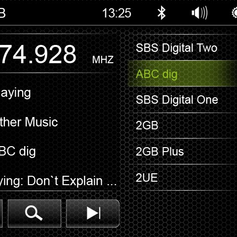 Radical R-D210 2-Din DAB+ für Audi A3
