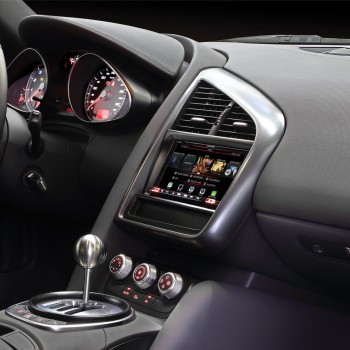 2-DIN Kit Audi R8(42) 2007-2015 LFB/Amp schwarz