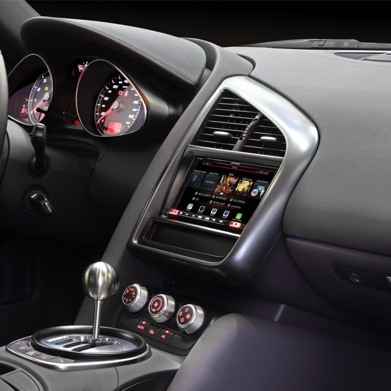 2-DIN Kit Audi R8(42) 2007-2015 LFB/Amp schwarz