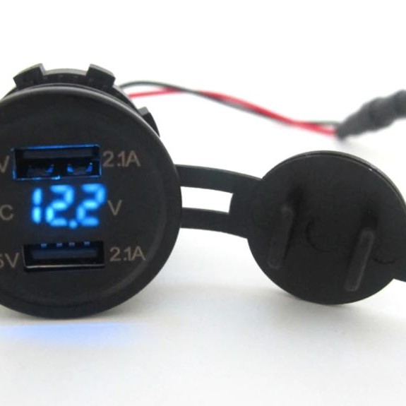 USB Ladeadapter 12V/24V 2 X 5V 2.1A zur Installation / Blau