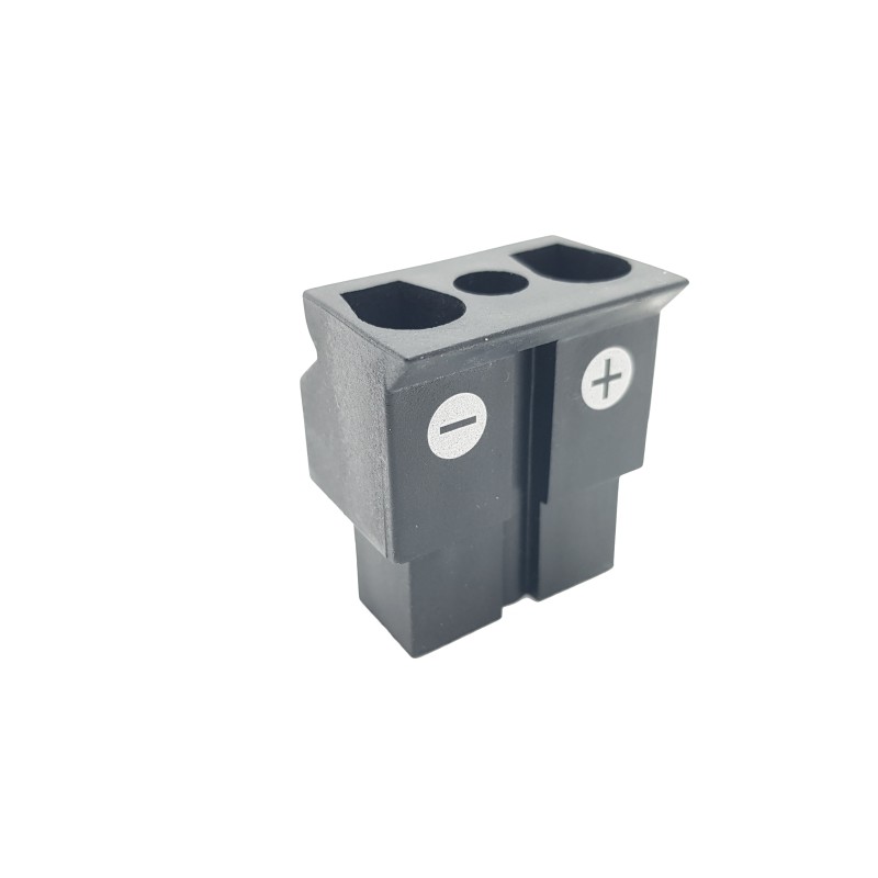 ETON MINI150.4, MINI300.2 Stecker Power